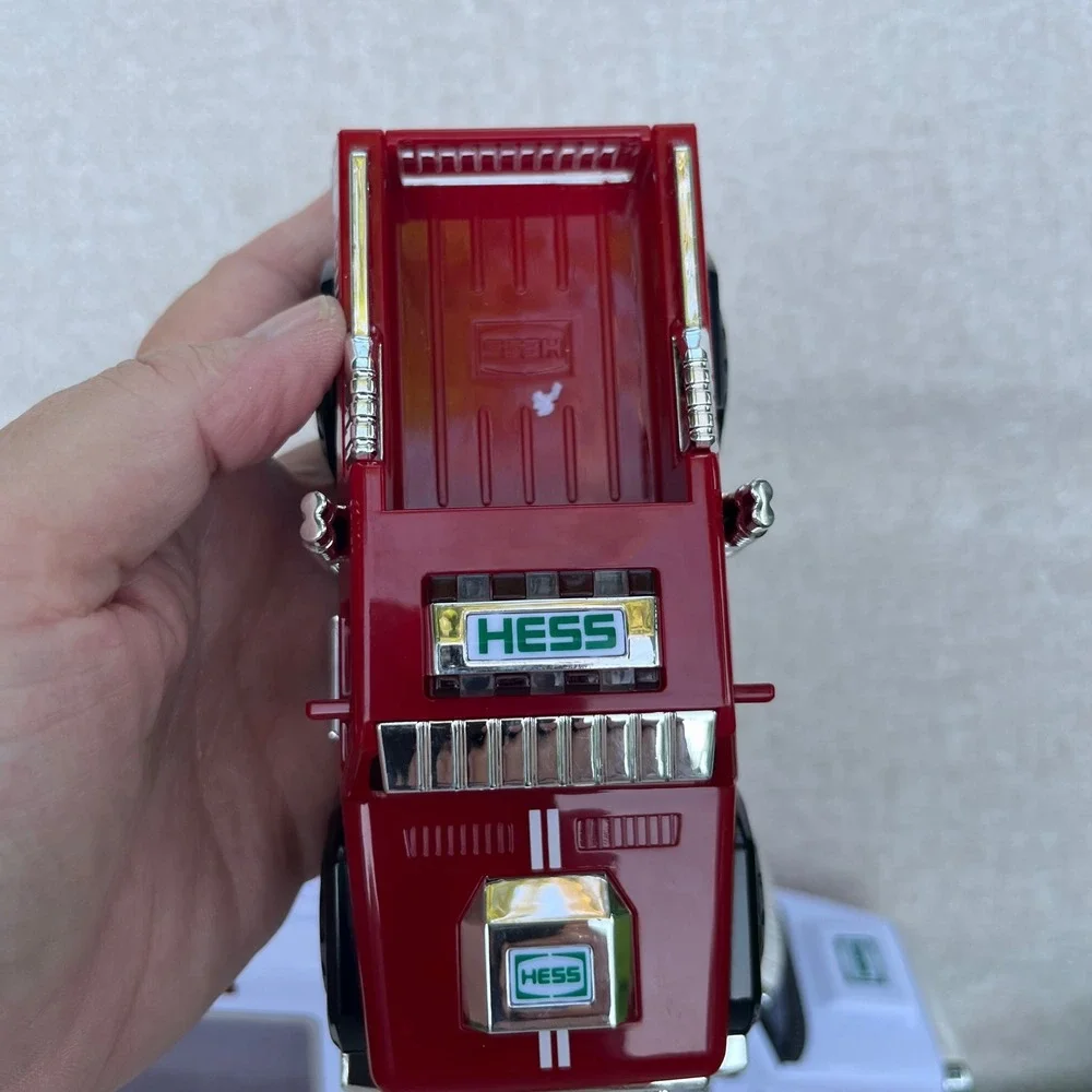Hess 2020 Ambulance and Rescue Truck Toy Set White Red Chrome Collectible